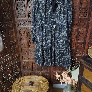 Terra & Sky Black and Silver Floral Top